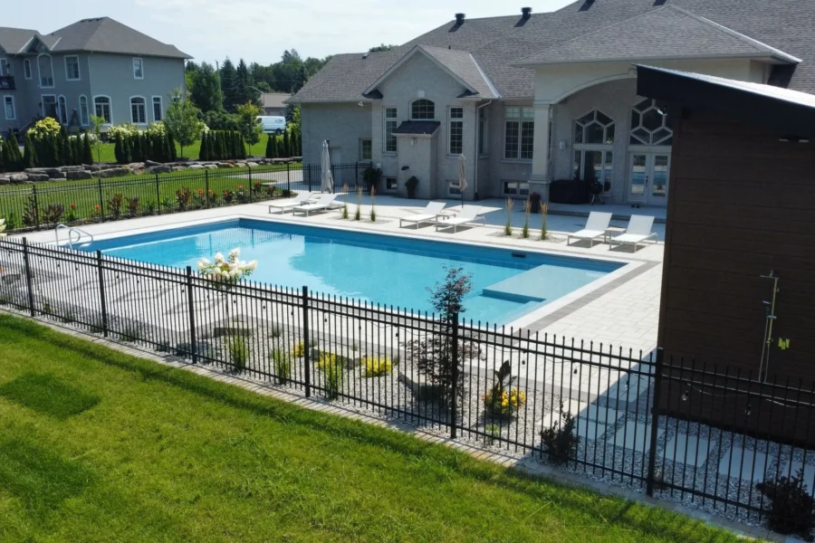 Pool 8